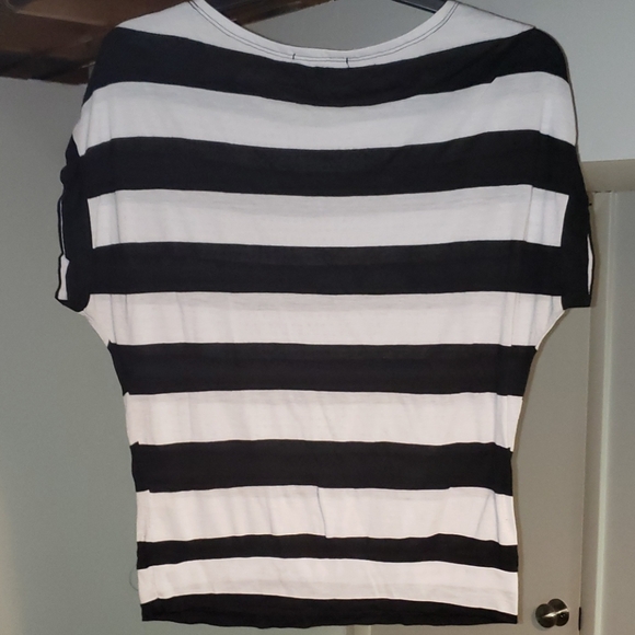 Top - Picture 3 of 3